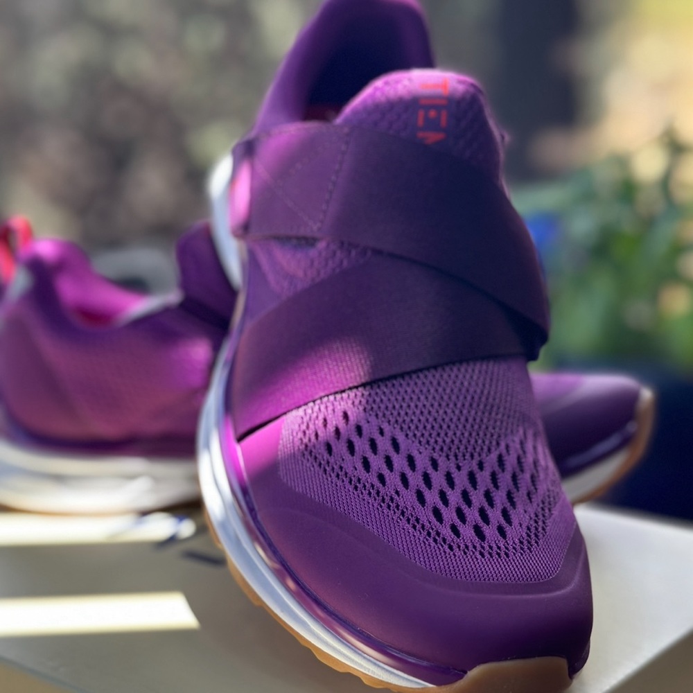 TIEM BRAND CYCLE SHOES